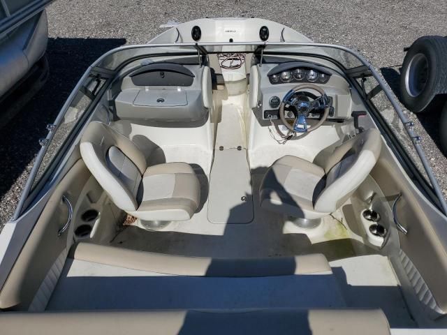 2016 Stingray Boat