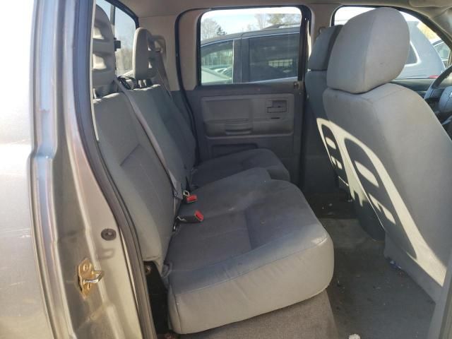 2005 Dodge Dakota Quad SLT