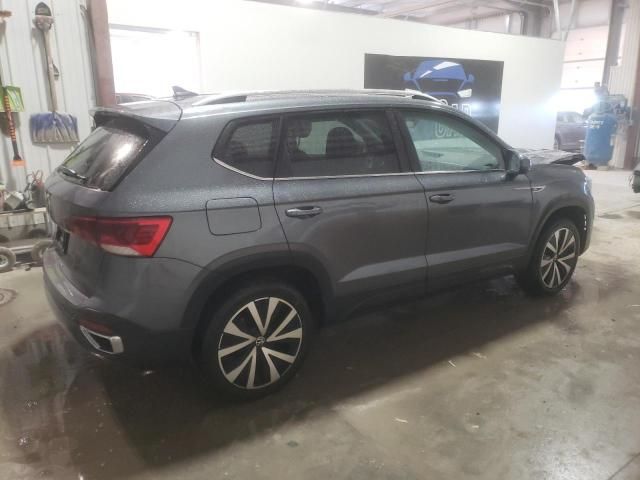 2024 Volkswagen Taos SE