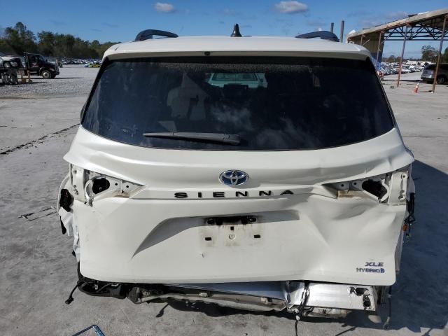 2021 Toyota Sienna XLE