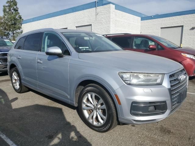 2017 Audi Q7 Premium