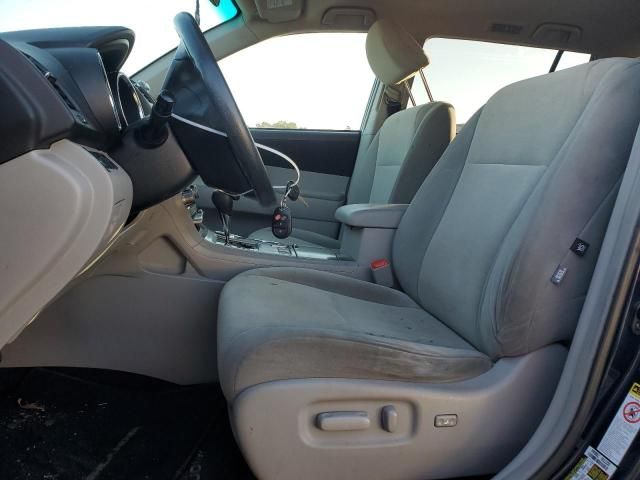 2012 Toyota Highlander Base