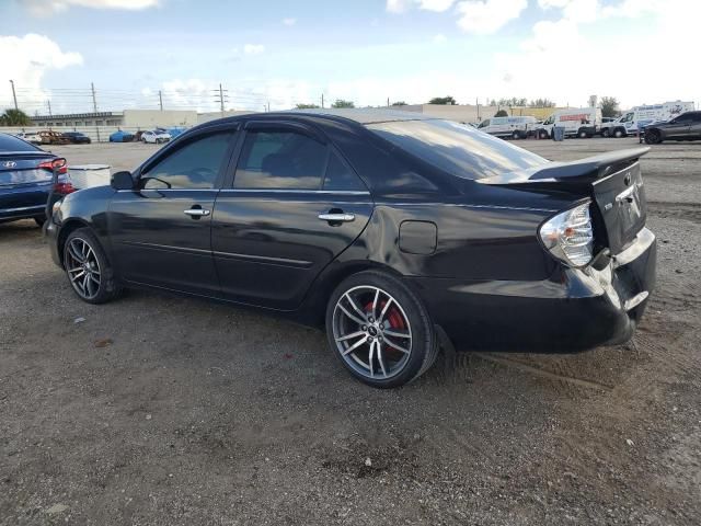 2004 Toyota Camry LE