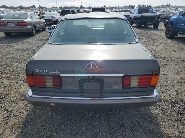 1990 Mercedes-Benz 560 SEL