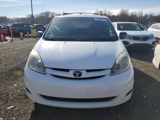 2008 Toyota Sienna CE