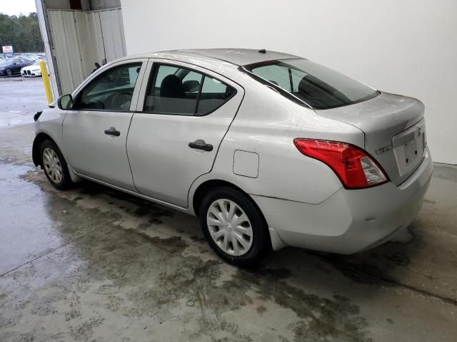 2013 Nissan Versa S