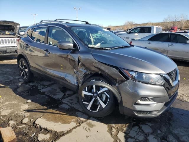 2022 Nissan Rogue Sport SL