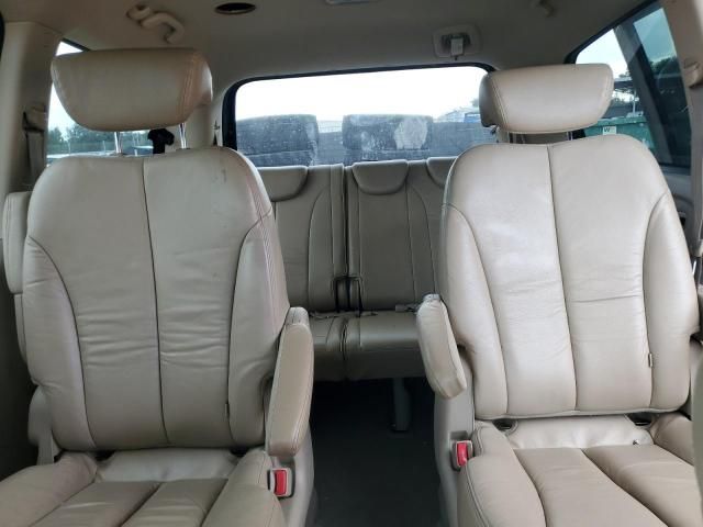 2009 KIA Sedona EX