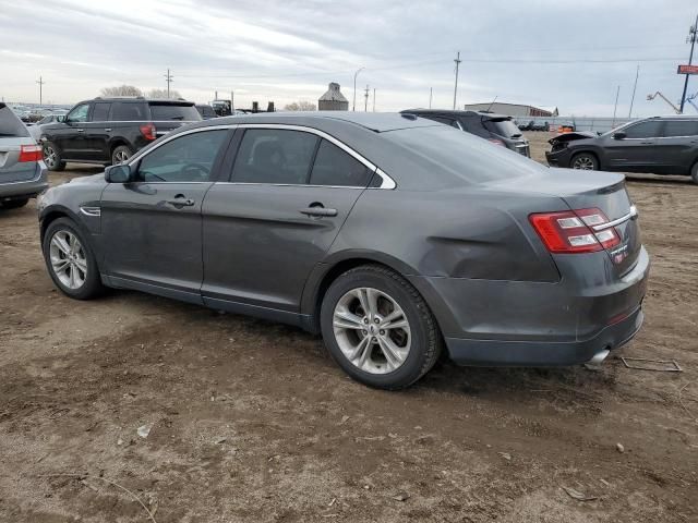 2015 Ford Taurus SE