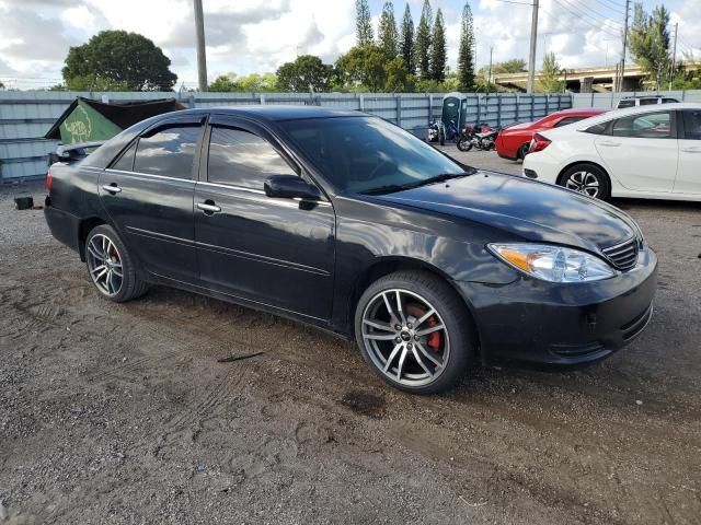 2004 Toyota Camry LE