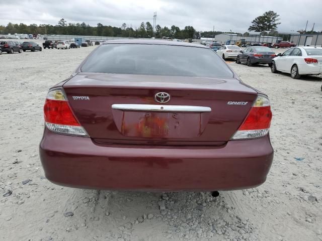 2005 Toyota Camry LE