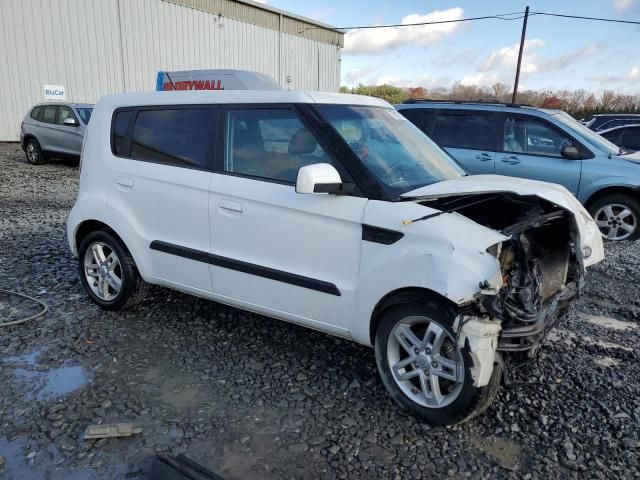 2010 KIA Soul +