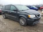 2013 Chrysler Town & Country Touring L