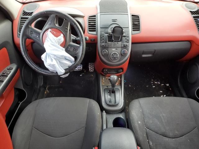 2010 KIA Soul +