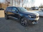 2024 Volvo XC40 Core