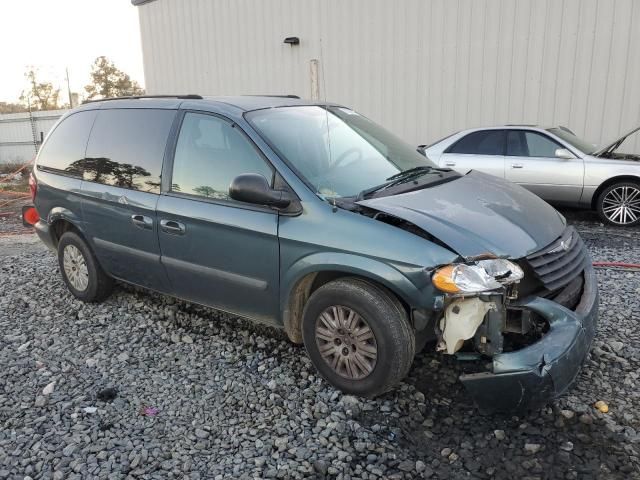 2005 Chrysler Town & Country