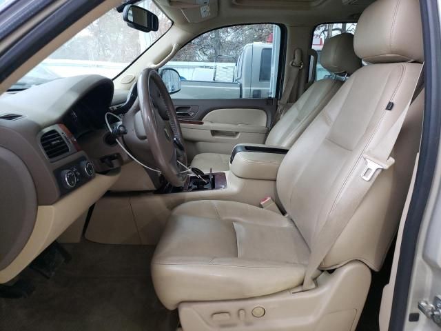 2013 Chevrolet Suburban K1500 LTZ