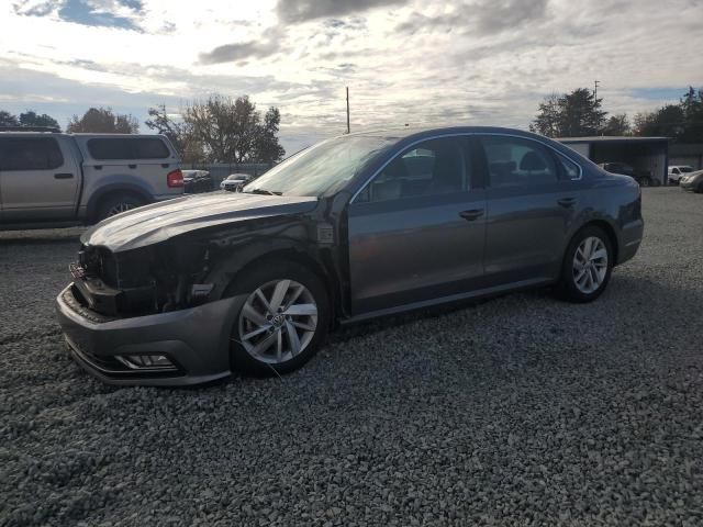 2018 Volkswagen Passat SE