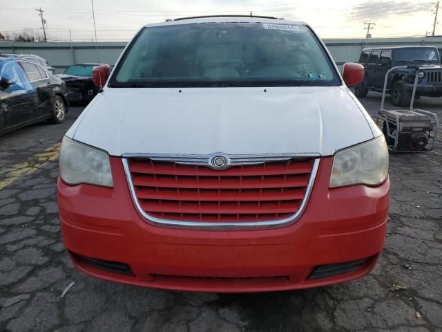 2008 Chrysler Town & Country LX