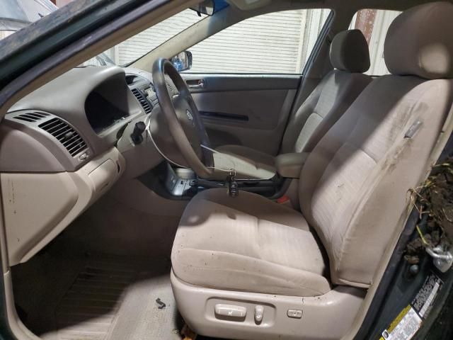 2005 Toyota Camry LE