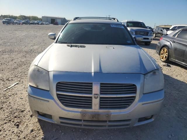 2005 Dodge Magnum R/T