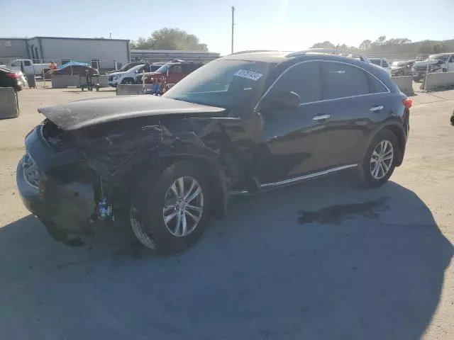 2011 Infiniti FX35