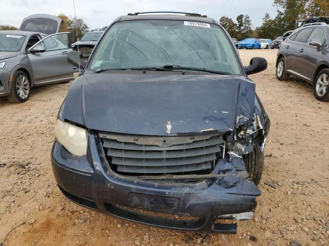 2007 Chrysler Town & Country Touring