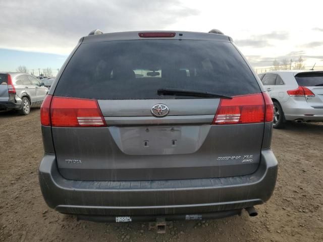 2004 Toyota Sienna XLE