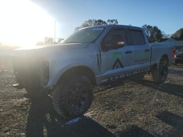 2023 Ford F350 Super Duty