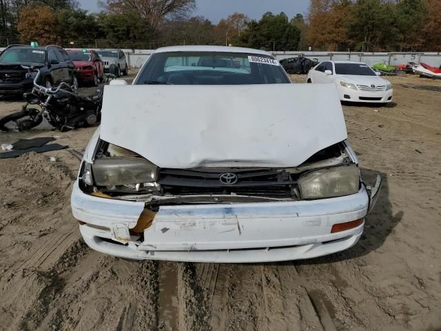 1992 Toyota Camry LE