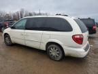 2005 Chrysler Town & Country Limited