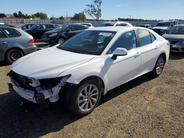 2022 Toyota Camry LE