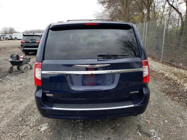 2012 Chrysler Town & Country Limited