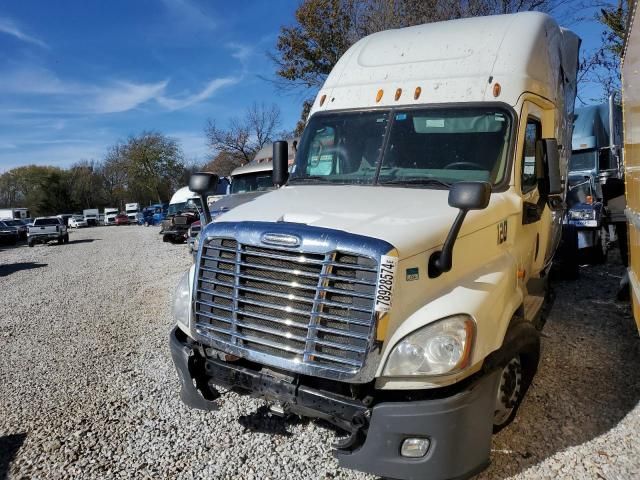 2016 Freightliner Cascadia 125