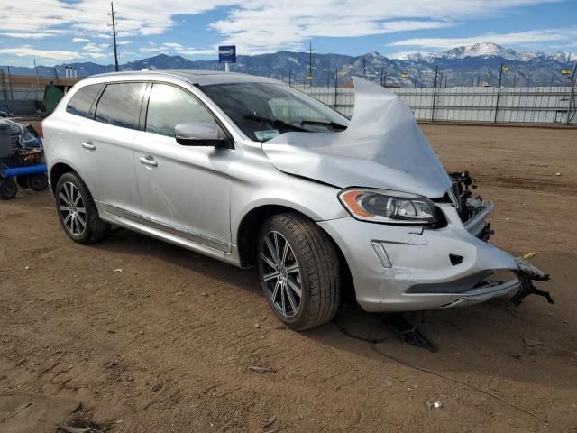 2016 Volvo XC60 T5 Platinum