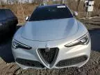 2022 Alfa Romeo Stelvio TI