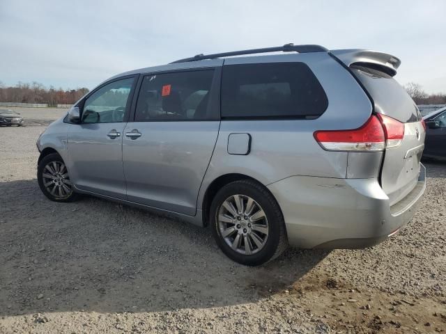 2011 Toyota Sienna XLE