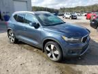 2022 Volvo XC40 T5 Momentum