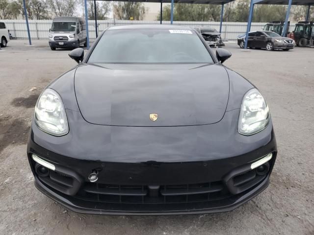 2021 Porsche Panamera Base