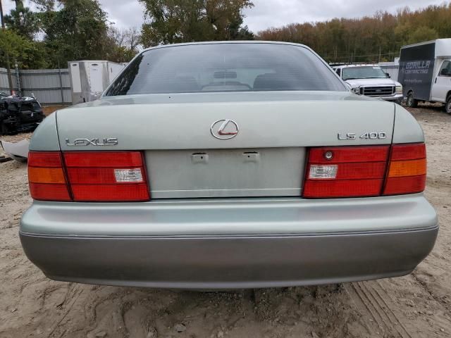 1999 Lexus LS 400