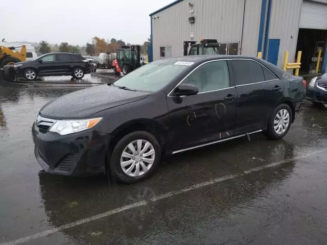 2013 Toyota Camry Hybrid