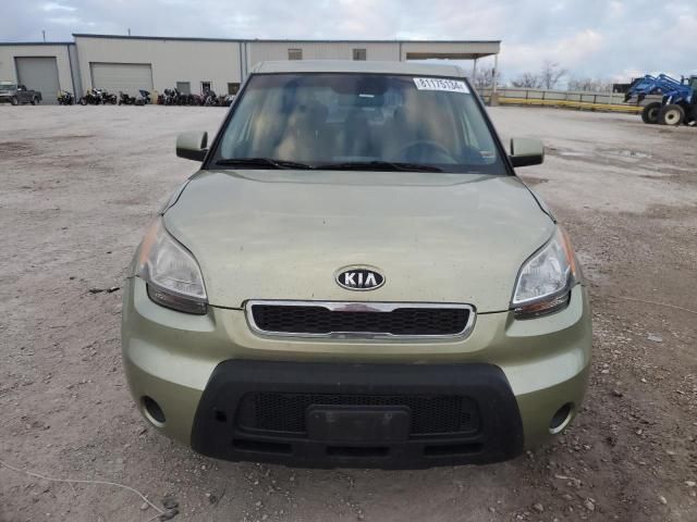 2010 KIA Soul +