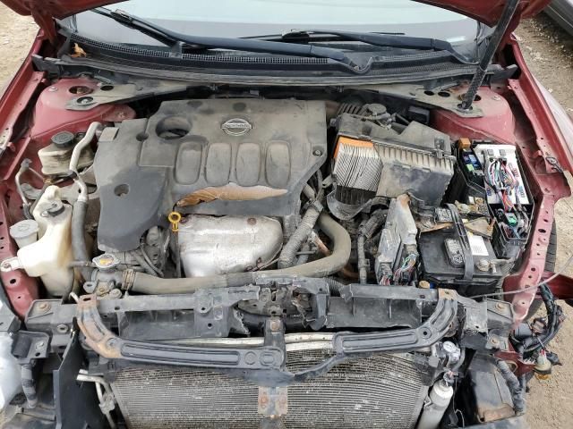 2010 Nissan Altima Base