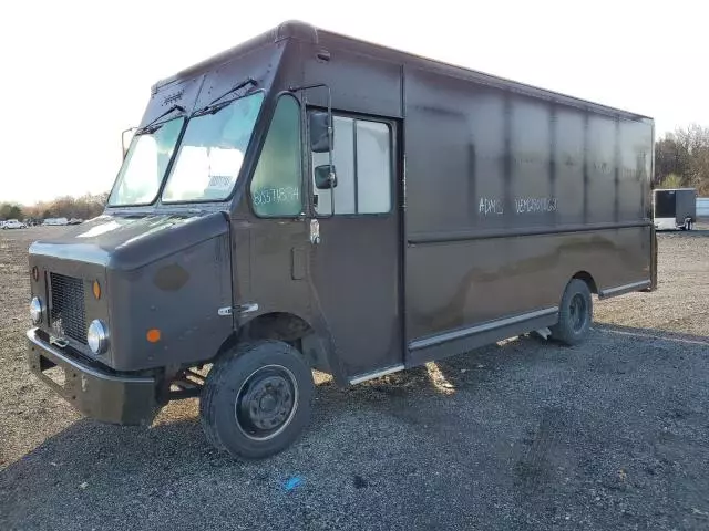 2009 Freightliner Chassis M Line WALK-IN Van