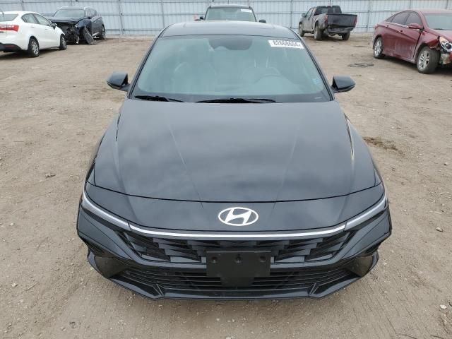 2024 Hyundai Elantra Limited