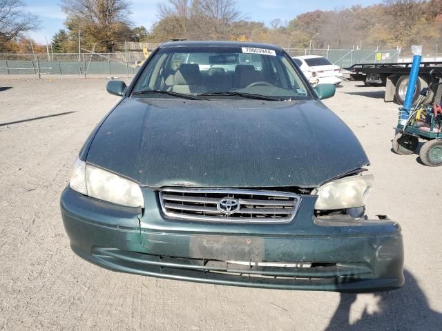 2000 Toyota Camry CE