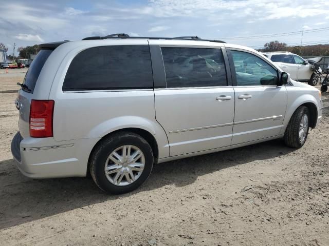 2010 Chrysler Town & Country Touring