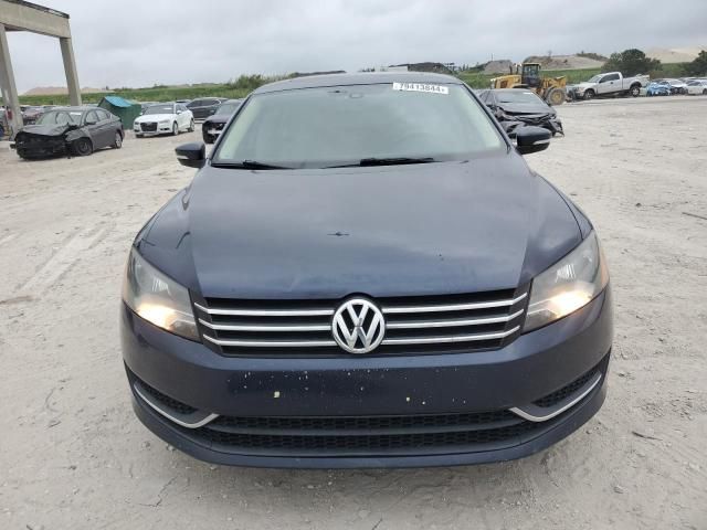 2014 Volkswagen Passat SE