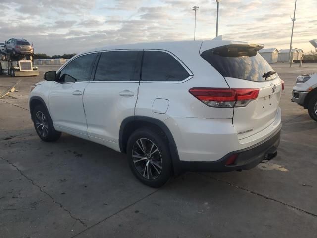 2018 Toyota Highlander LE