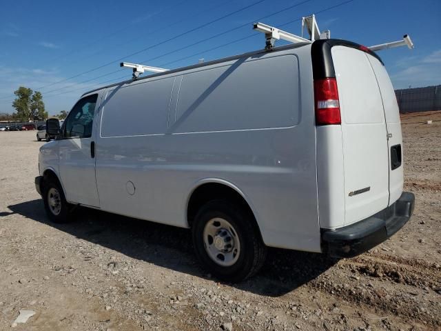 2020 Chevrolet Express G2500